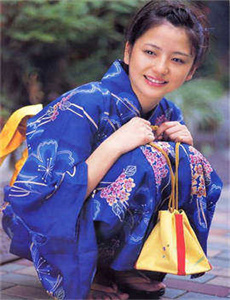 《大叔免费观看高清电影-爱里美久》