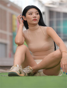 《小男人遇到大女人全集-CHINESE壮男GAY野战强迫TUBE》